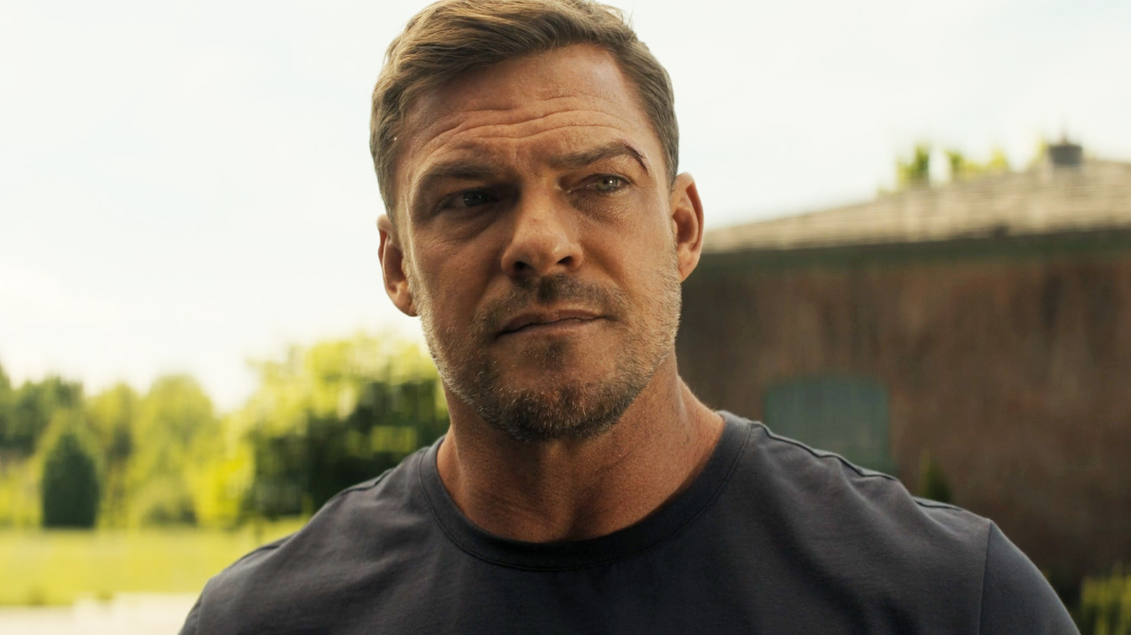 How Much Money Does Alan Ritchson’s Jack Reacher Make?